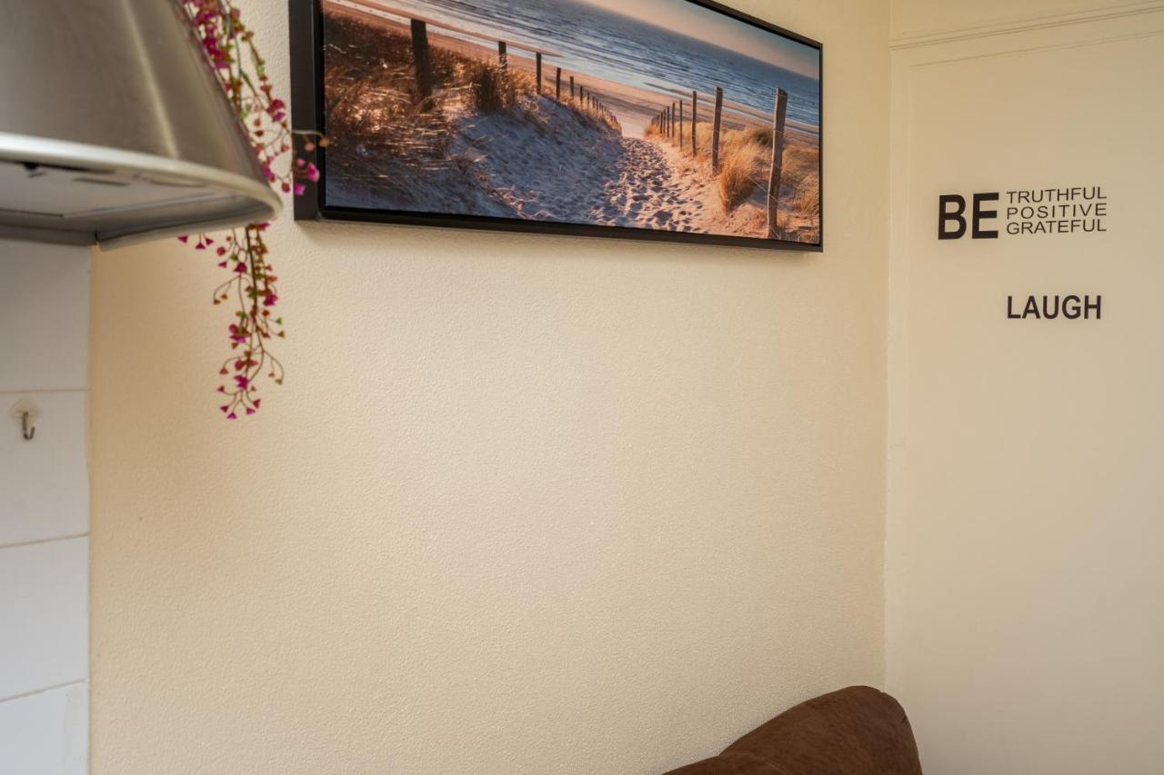 Cozy One Bedroom Apt In Historic Location - Carmo Lisboa Kültér fotó